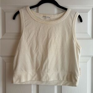 Kendall & Kylie Cream textured Sleeveless Top